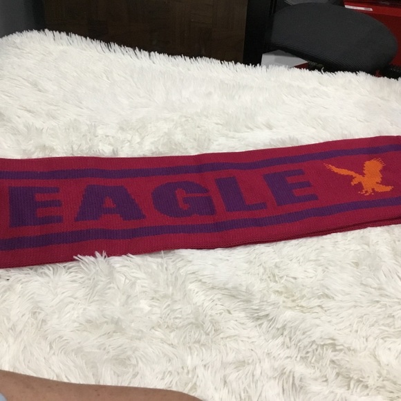 American Eagle Scarf - Picture 3 of 3